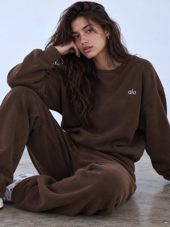 ALO Yoga Sweaters - ALO Yoga Unisex Accolade Sweatshirt & Straight Leg Sweatpant Set Espresso M NWT
